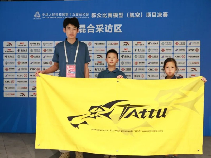 虞靖淳、虞恩寧、王世奧 虞靖淳、虞恩寧、王世奧